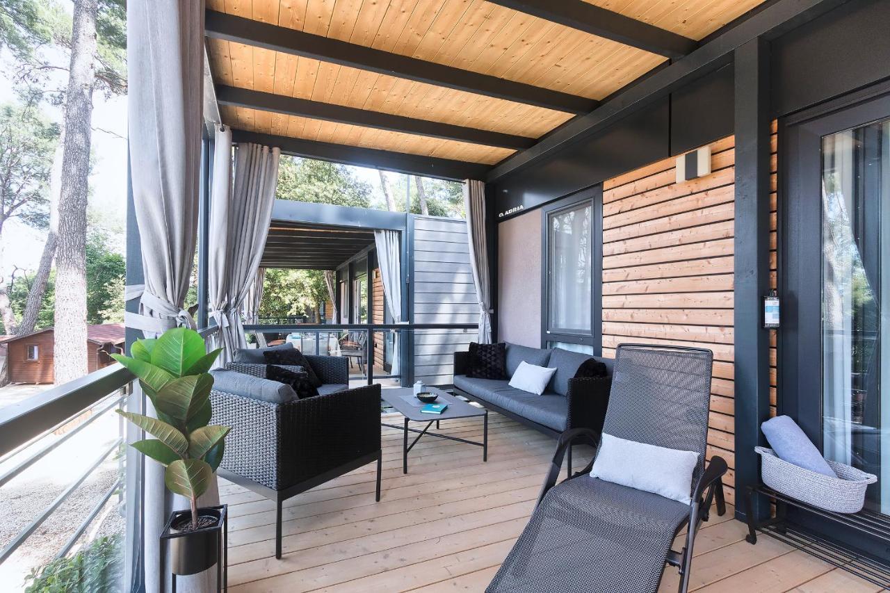 Total Escape Mobile Home Nera Camp Porton Biondi Rovinj Exterior photo
